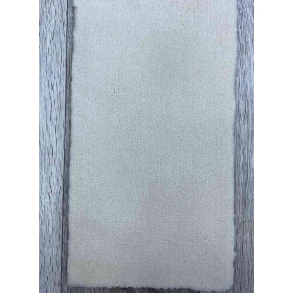 Sarahs carpet, plain, 10 cream, 100*100 square meters
