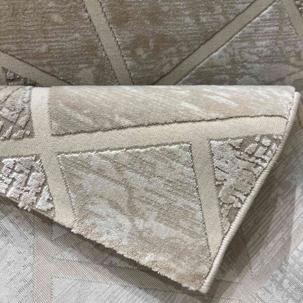 سجاد تركي ميلاس 9902A بيج كريم مقاس 150*230