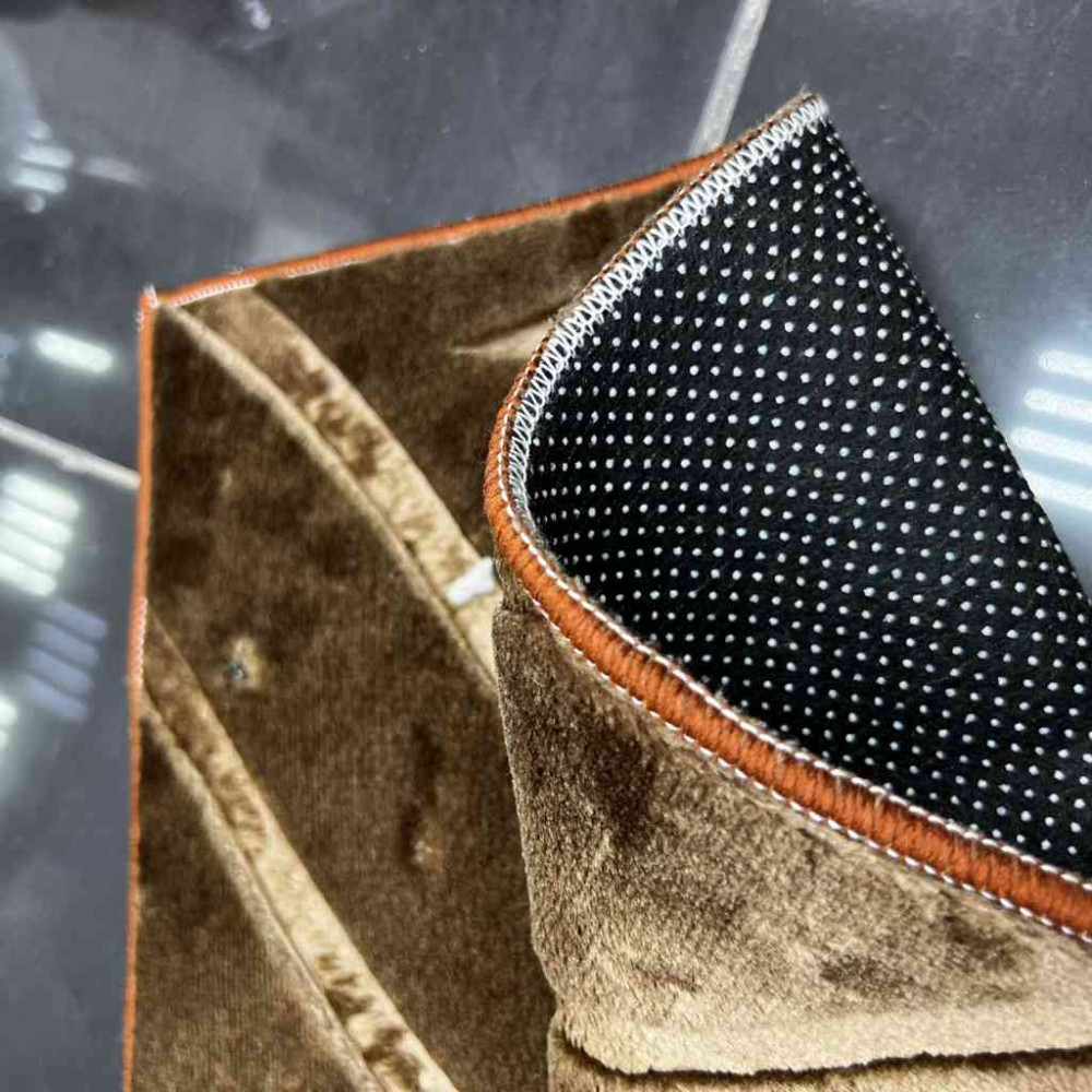 موكيت صيني عانم نقشه مرسديس بني 13 100*100 موكيت صيني عانم نقشه مرسديس بني 13 100*100