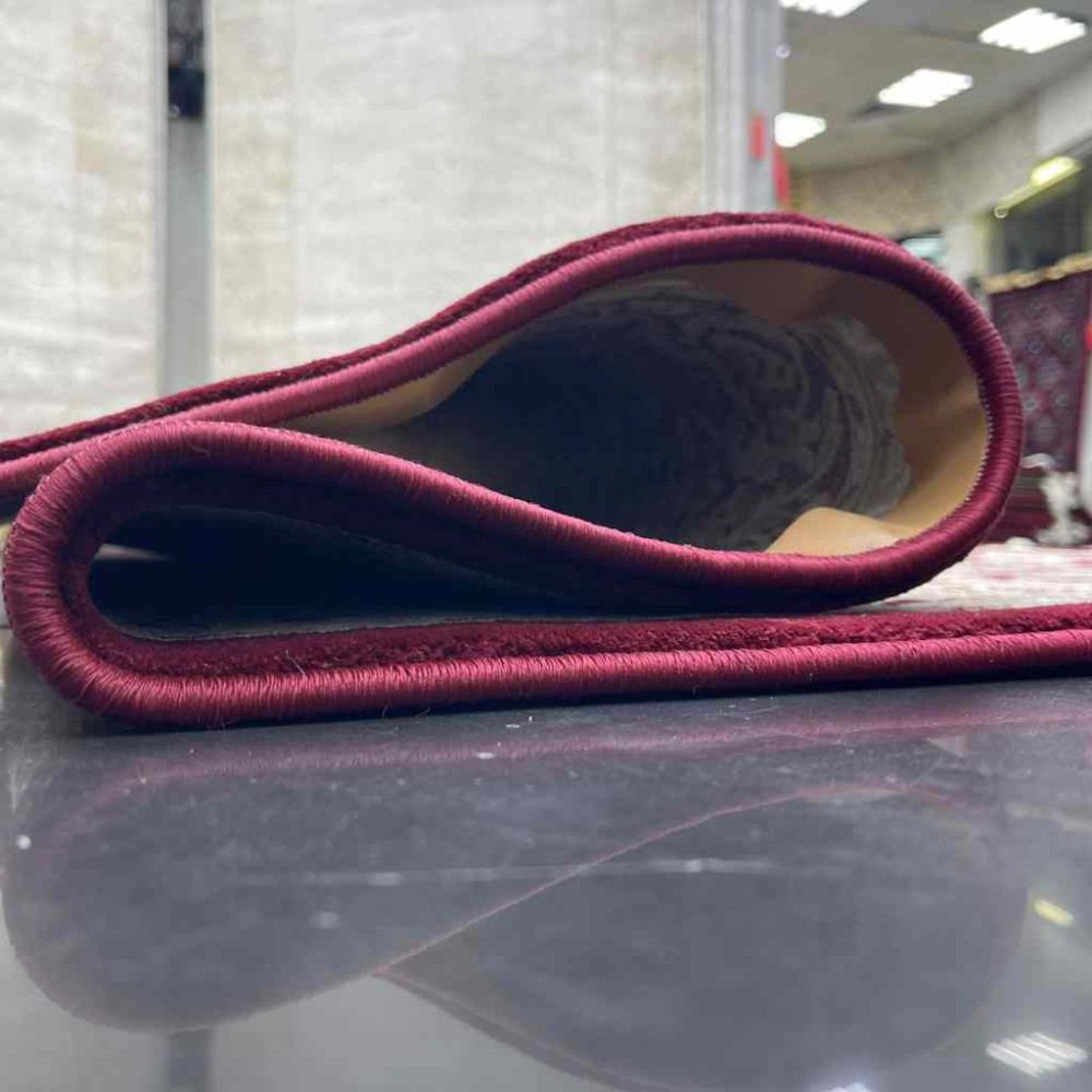 سجاد تركي سوبر انتيك كلاسيك سميك ناعم احمر عنابي مقاس 250*350 سجاد تركي سوبر انتيك كلاسيك سميك ناعم احمر عنابي مقاس 250*350
