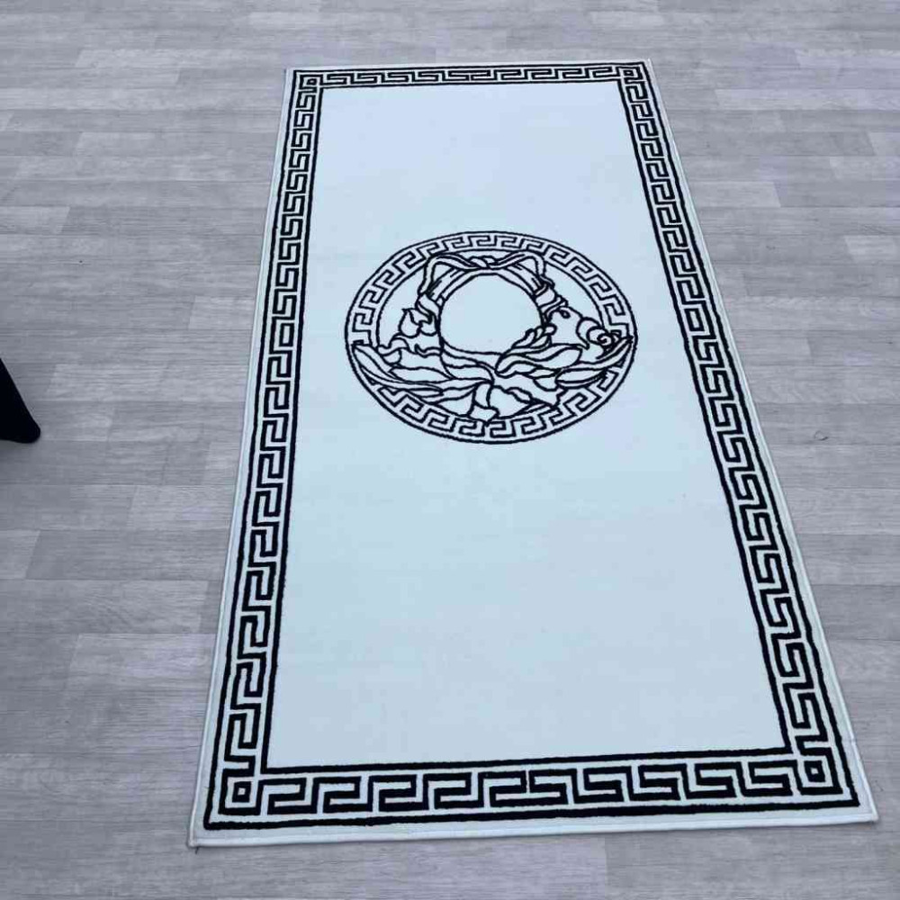 سجاد مايباخ الجديد شانيل ابيض و ذهبي ساده مقاس 100*200 سجاد مايباخ الجديد شانيل ابيض و ذهبي ساده مقاس 100*200