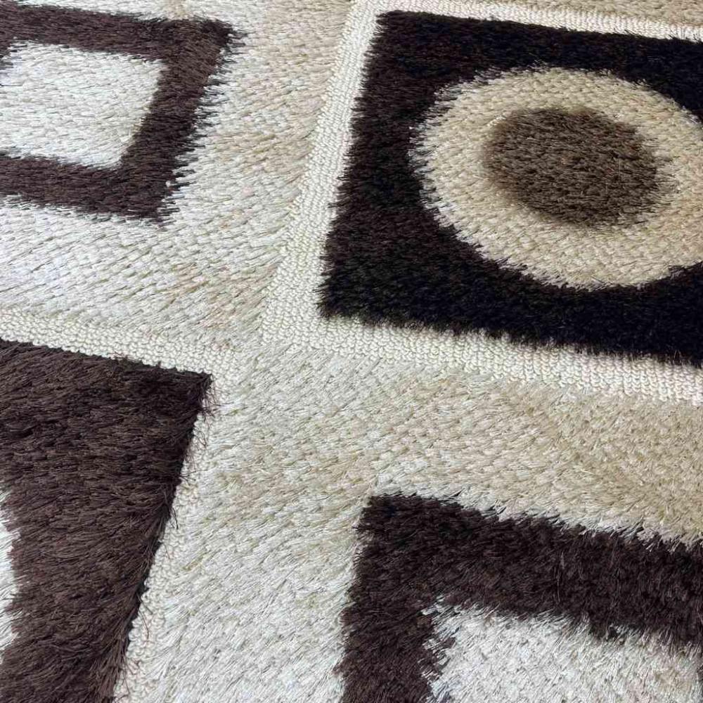 سجاد تركي حرير شاغي بيج بني مقاس 100*200 سجاد تركي حرير شاغي بيج بني مقاس 100*200