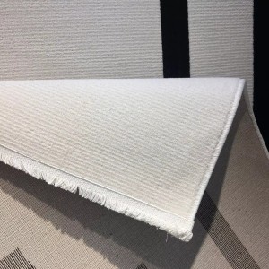 سجاد تركي اطار برواز فريم F493A كريم اسود مقاس 250*350