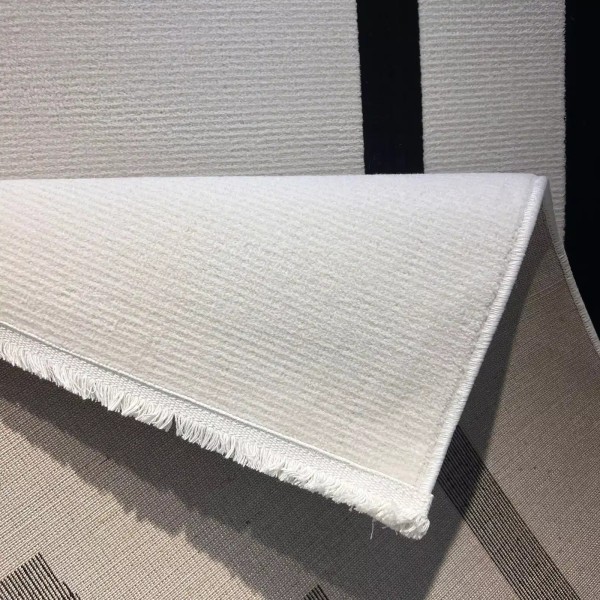 سجاد تركي اطار برواز فريم F493A كريم اسود مقاس 250*350