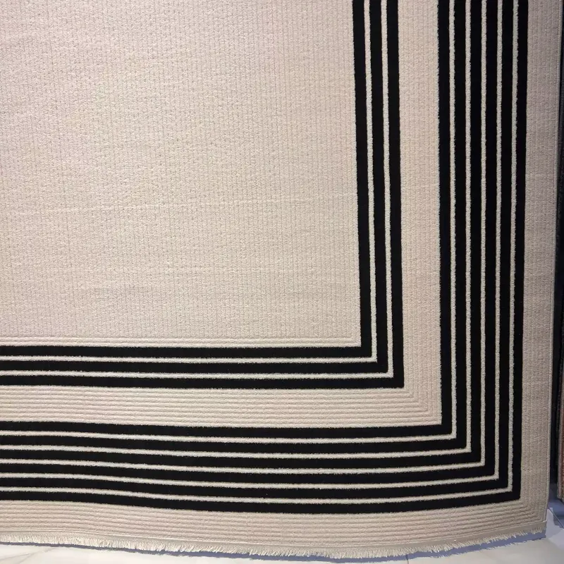 سجاد تركي اطار برواز فريم F498A كريم اسود مقاس 100*200