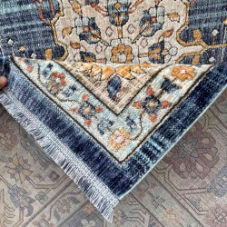 سجاد تركي هانوفر KM69A ازرق غامق كريم مقاس 300*400 سجاد تركي هانوفر KM69A ازرق غامق كريم مقاس 300*400