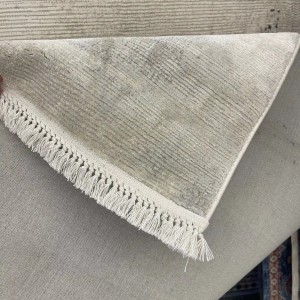 سجاد تركي مودرن لافيش 37842A كريم رصاصي مقاس 300*400