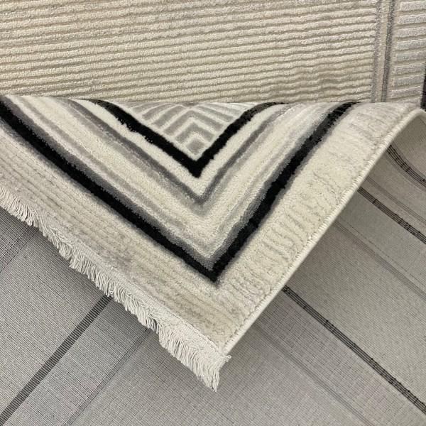 سجاد تركي اطار برواز فيكتوريا 41604A كريم اسود مقاس 250*350