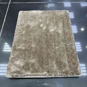 موكيت ساده ماس اللون 23 سميك