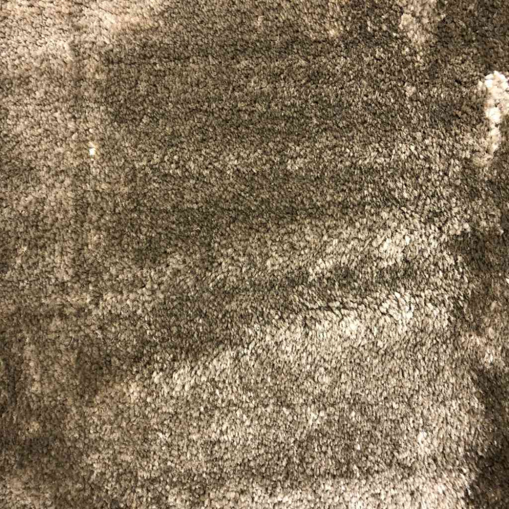 موكيت صوفيا ساده 23 بني غامق 100*100