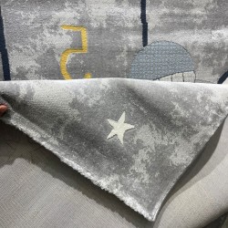 سجاد تركي اطفال كيدز 40684A اللون ابيض رصاصي فاتح مقاس 120*170