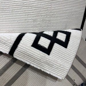 سجاد تركي اطار برواز 9134A اسود مقاس 300*400