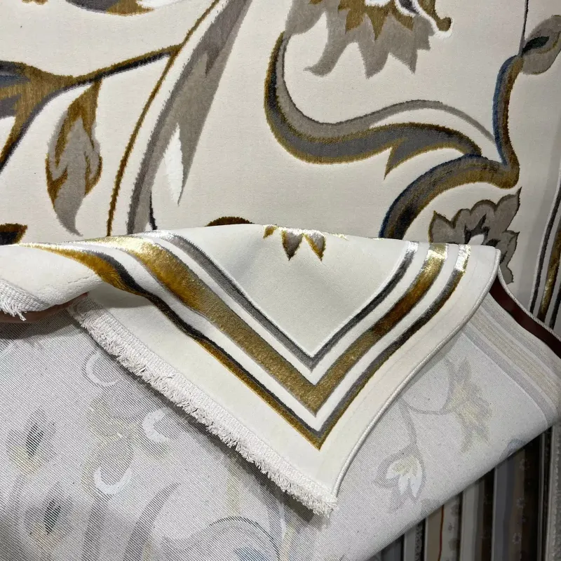 سجاد تركي هيلتون 9804A ذهبي مقاس 80*150