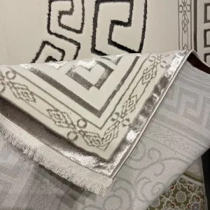 سجاد تركي هيلتون 9668A بيج مقاس 400*600