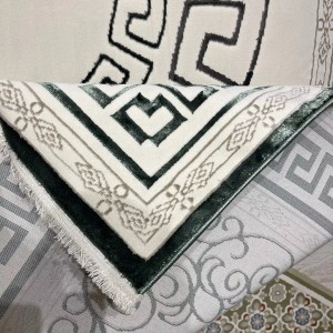 Hilton Turkish Rug 9668A green Size 300*400