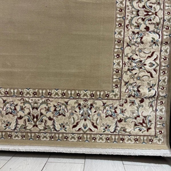 سجاد اصفهان تركي كلاسيك E506B بيج مقاس  80*150