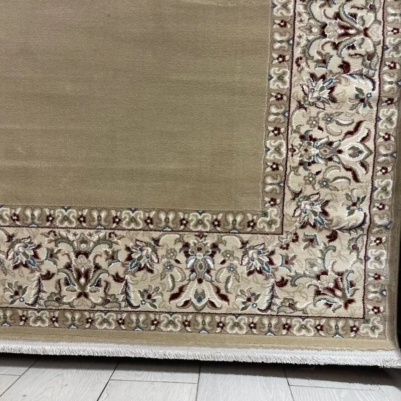 سجاد اصفهان تركي كلاسيك E506B بيج مقاس 400*700