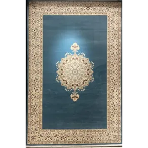 سجاد اصفهان تركي كلاسيك E506B سماوي مقاس 400*600