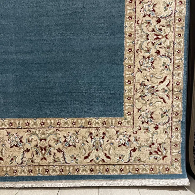 سجاد اصفهان تركي كلاسيك E506B سماوي مقاس 400*600 - اصفهان سجاد تركي كلاسيك