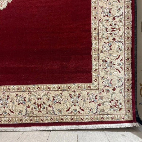Isfahan Turkish Classic Rug E506B red Size 400*800